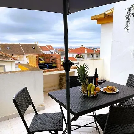 公寓 Seaside Retreat With Terrace In Baleal *